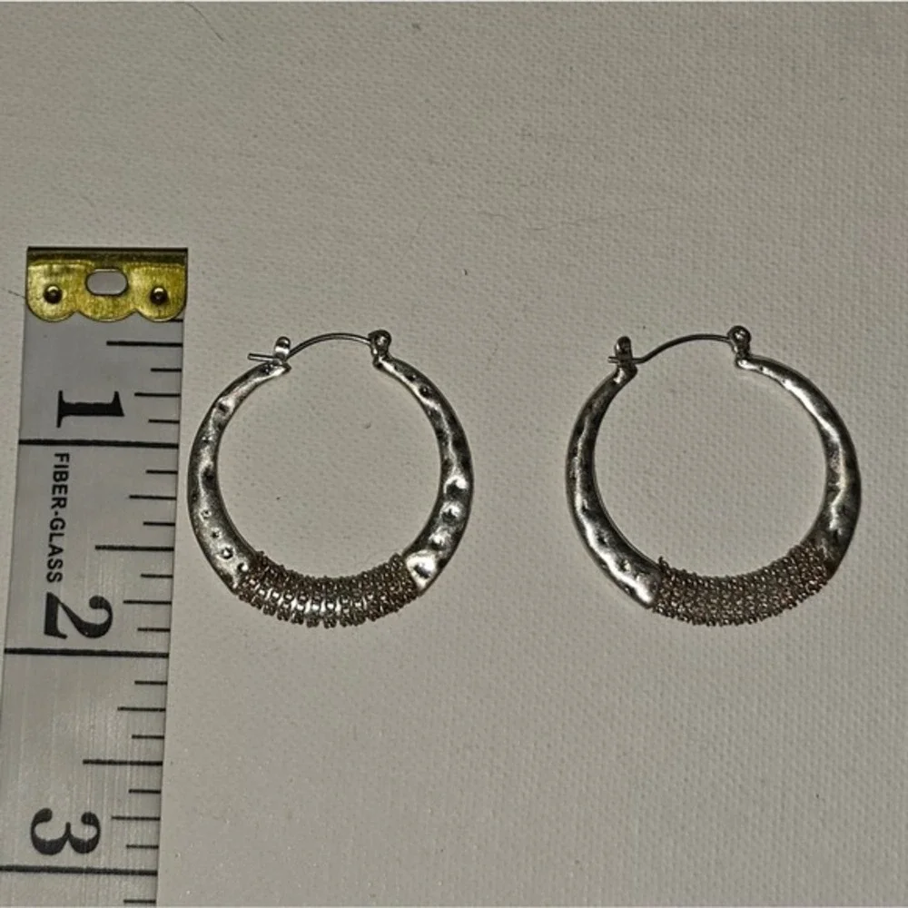 Lucky Brand Silver Hammered Hoop Earrings Wire‎ Wrapped Boho Medium 1.25 Inch